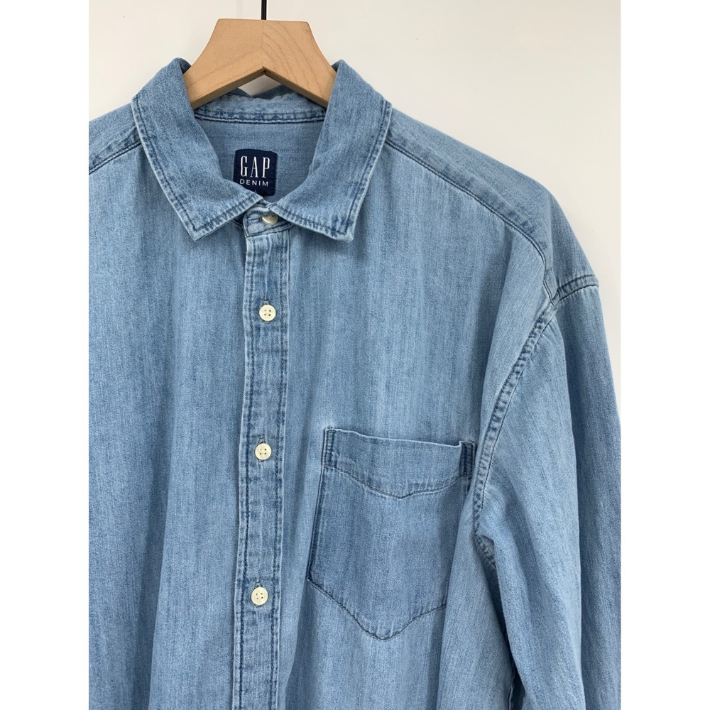 Gap Denim Shirt Mens Large Blue Long Sleeve Button Down 100% Cotton Casual